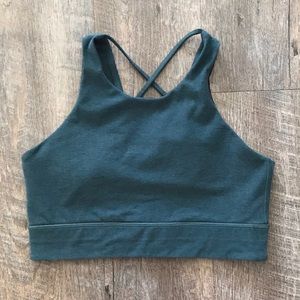 Vuori Elevation Sports Bra Size Small